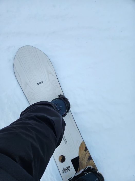 Steve standing in the new Union Force bindings on the new Capita Navigator snowboard