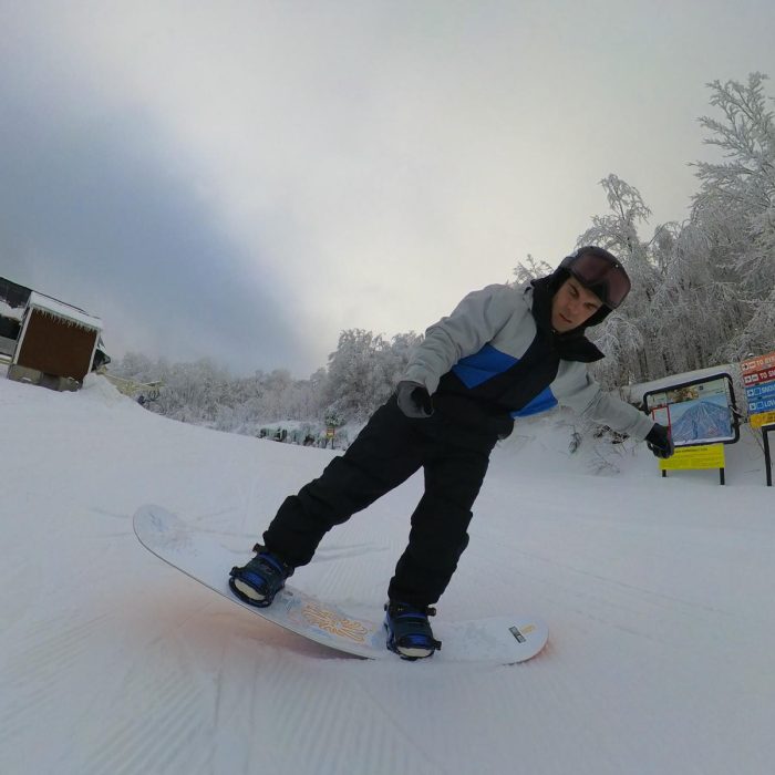 Flexing the nose of the GNU Headspace