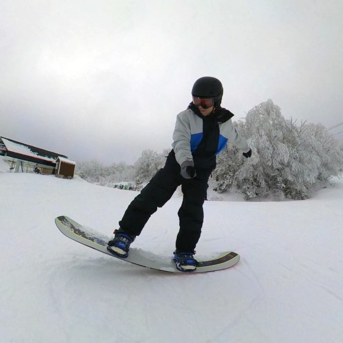 Salomon Huck Knife 2025 Review: How Does it Compare to Similar Boards? 5 Flex Testing the Salomon Huck Knife