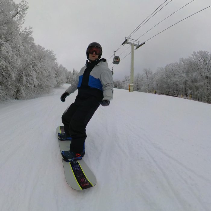 Salomon Huck Knife 2025 Review: How Does it Compare to Similar Boards? 36 More Carving Shots