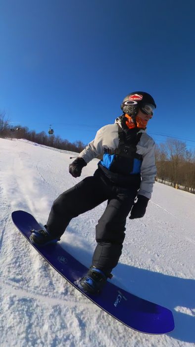 Vertical Shot of Heelside Turn