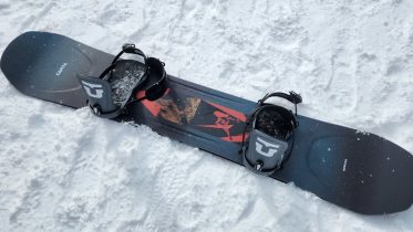 Capita Super DOA 2027 resting on snow
