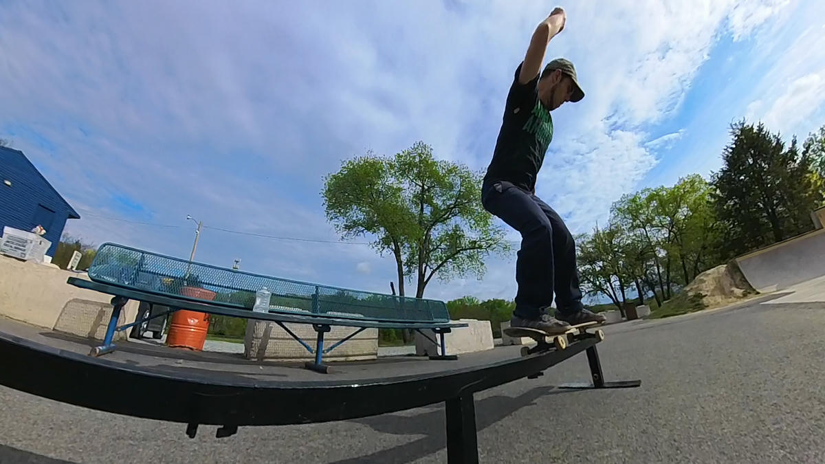 5050 on Franklin St rail