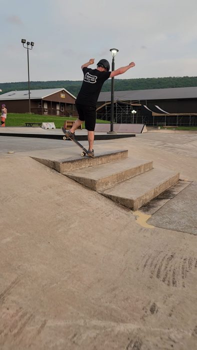 Blunt Slide With Slappy Trucks
