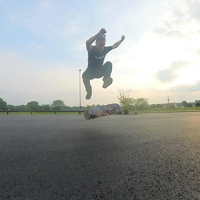 Heelflip with Etnies Marana