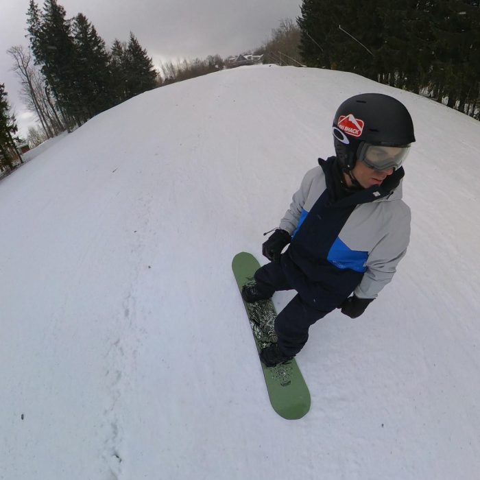 Heelslide Dark Horse turn