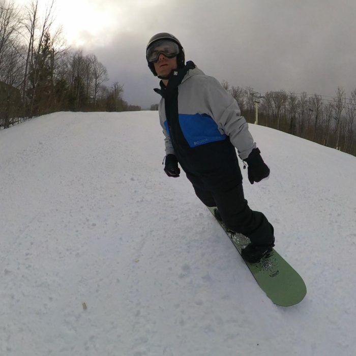 carving with the Capita Dark Horse on ice balls