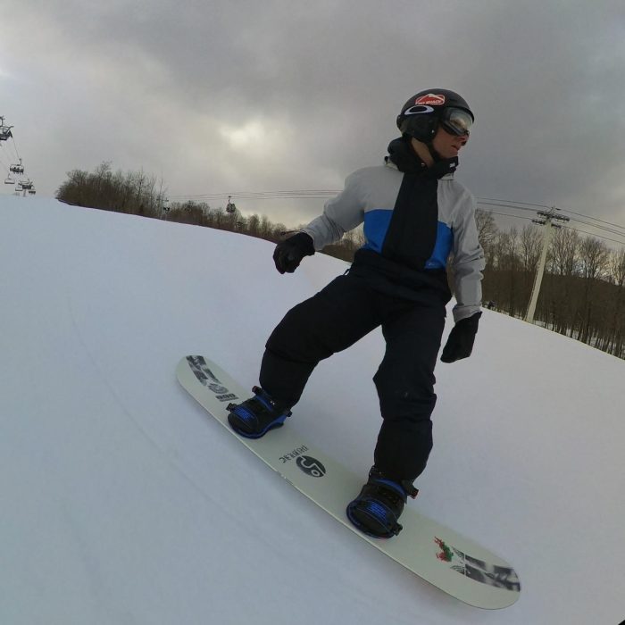 Public Disorder Snowboard Review for 2026: How Does It Ride in the Park? 13 Heelside Carving with Public Disorder