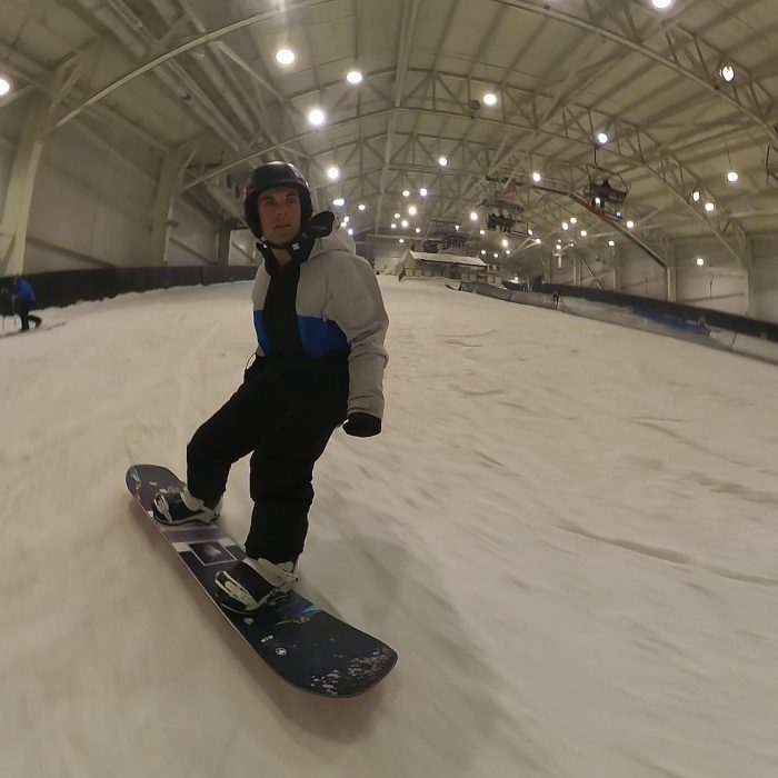 Never Summer Proto Type 3 Snowboard Review: Testing the Tech in the Park 43 Heelside turn