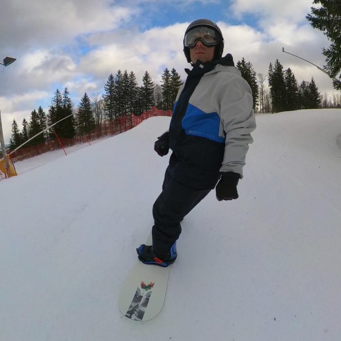 Public Disorder Snowboard Review for 2026: How Does It Ride in the Park? 41 Heelside Carve With Public Disorder