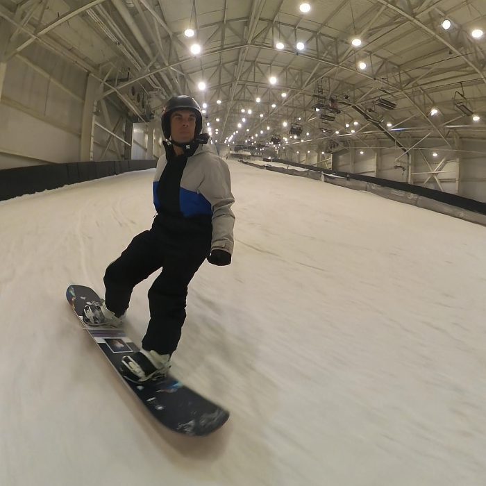 Never Summer Proto Type 3 Snowboard Review: Testing the Tech in the Park 40 heel turn 2