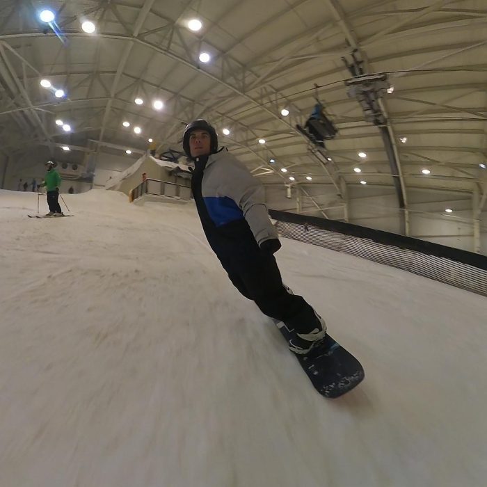 Never Summer Proto Type 3 Snowboard Review: Testing the Tech in the Park 44 toe side turn