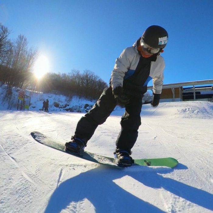 Ride Moderator Snowboard Review 2026: Too Much Board for the Park? 7 Testing the flex pattern in the nose of the Ride Moderator