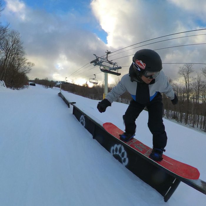 Nidecker Sensor Snowboard Review: Outstanding Jib Board but Is It Too Loose on Ice? 18 1738707063729Sensor