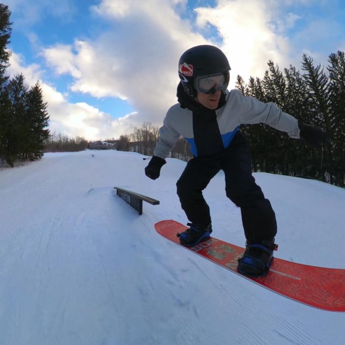 Nidecker Sensor Snowboard Review: Outstanding Jib Board but Is It Too Loose on Ice? 30 Pop off featuresSensor