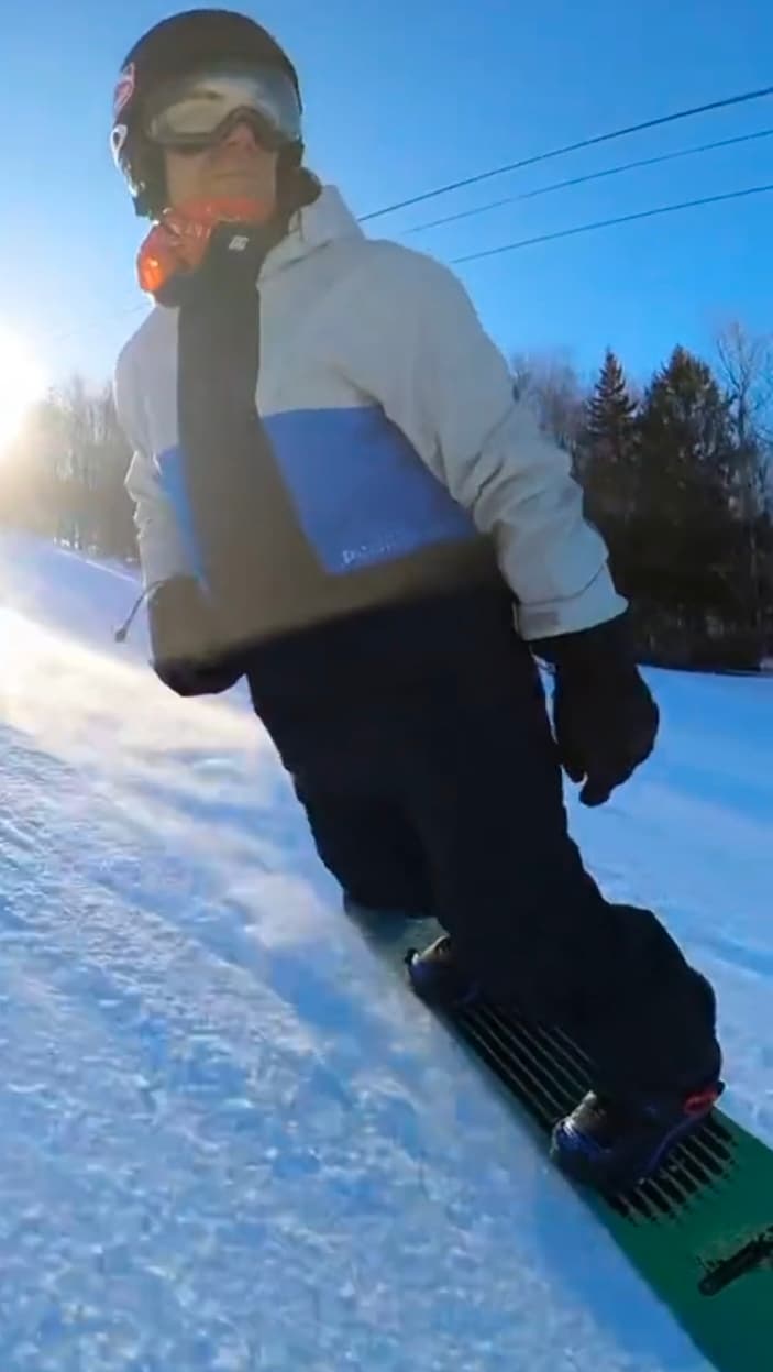 Me doing a toeside turn