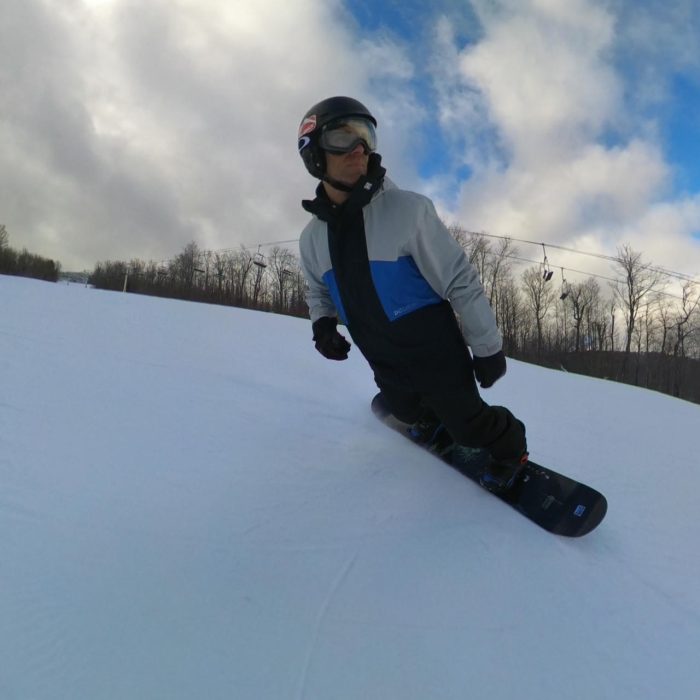 Carving with Rome Artifact Pro snowboard