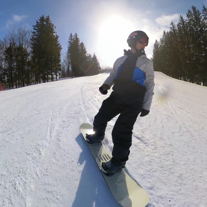 heelcarve in sun