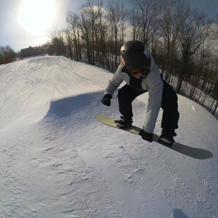 spring break resort twin jump test