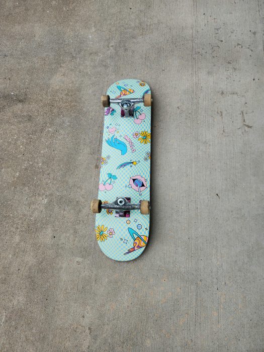 Reviewing the Impala Ethereal Deck: The $45 Carbon Fiber Skateboard 3 20251225 085731Impala Ethereal Skate Deck