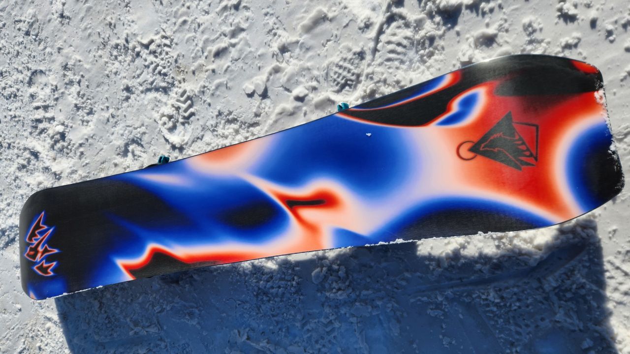 Close up of the 2027 Jones Howler resting on snow with its base facing up